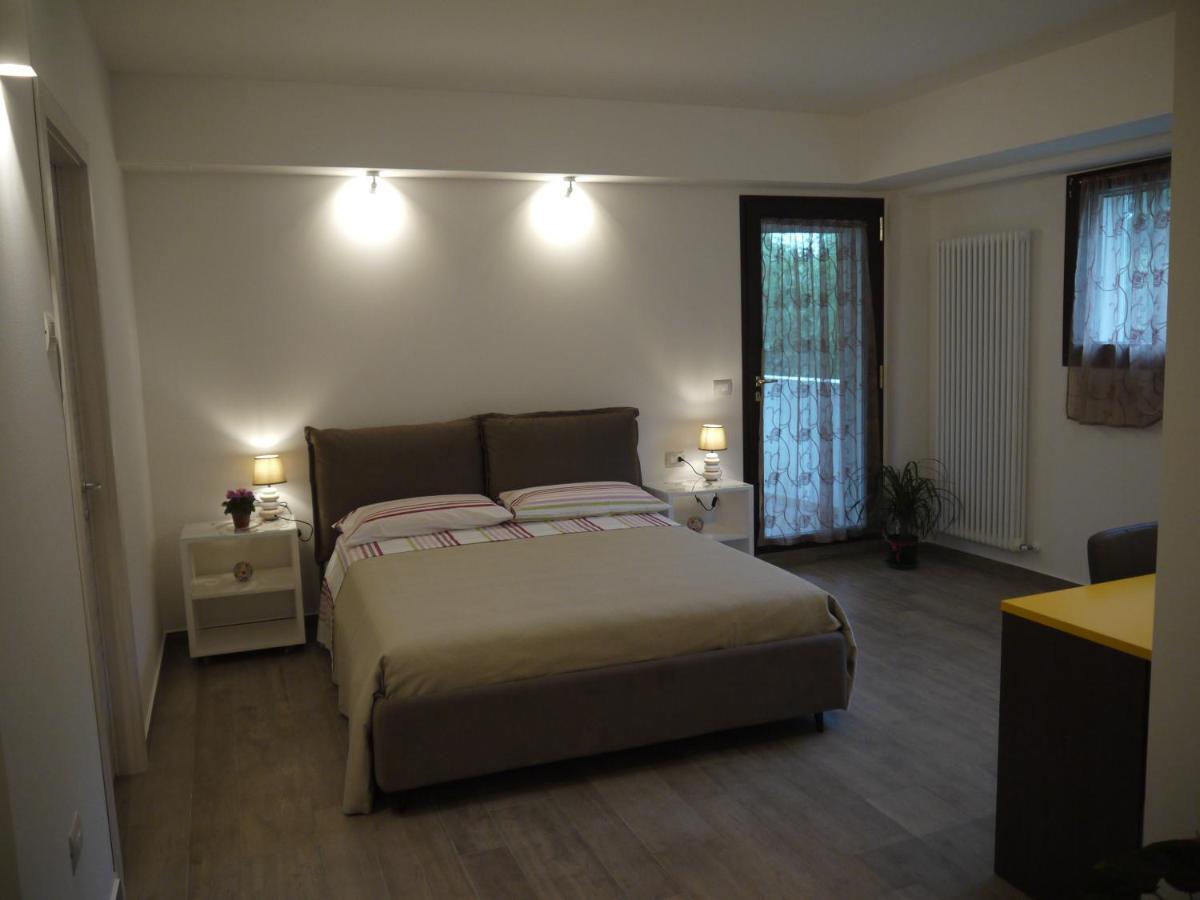 Bed and Breakfast "Cara Pace" In Collina Per Famiglie à Montefiore Conca Extérieur photo