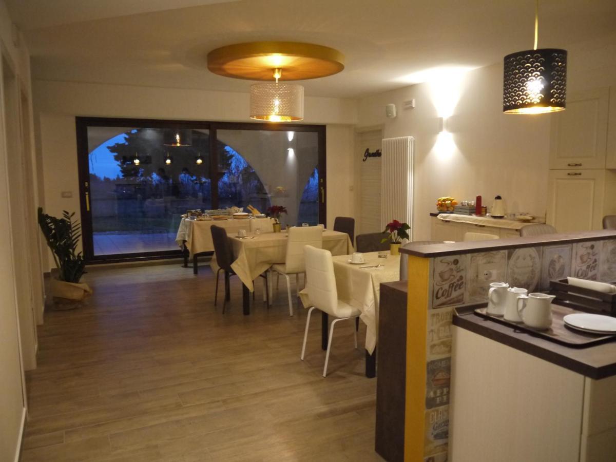 Bed and Breakfast "Cara Pace" In Collina Per Famiglie à Montefiore Conca Extérieur photo