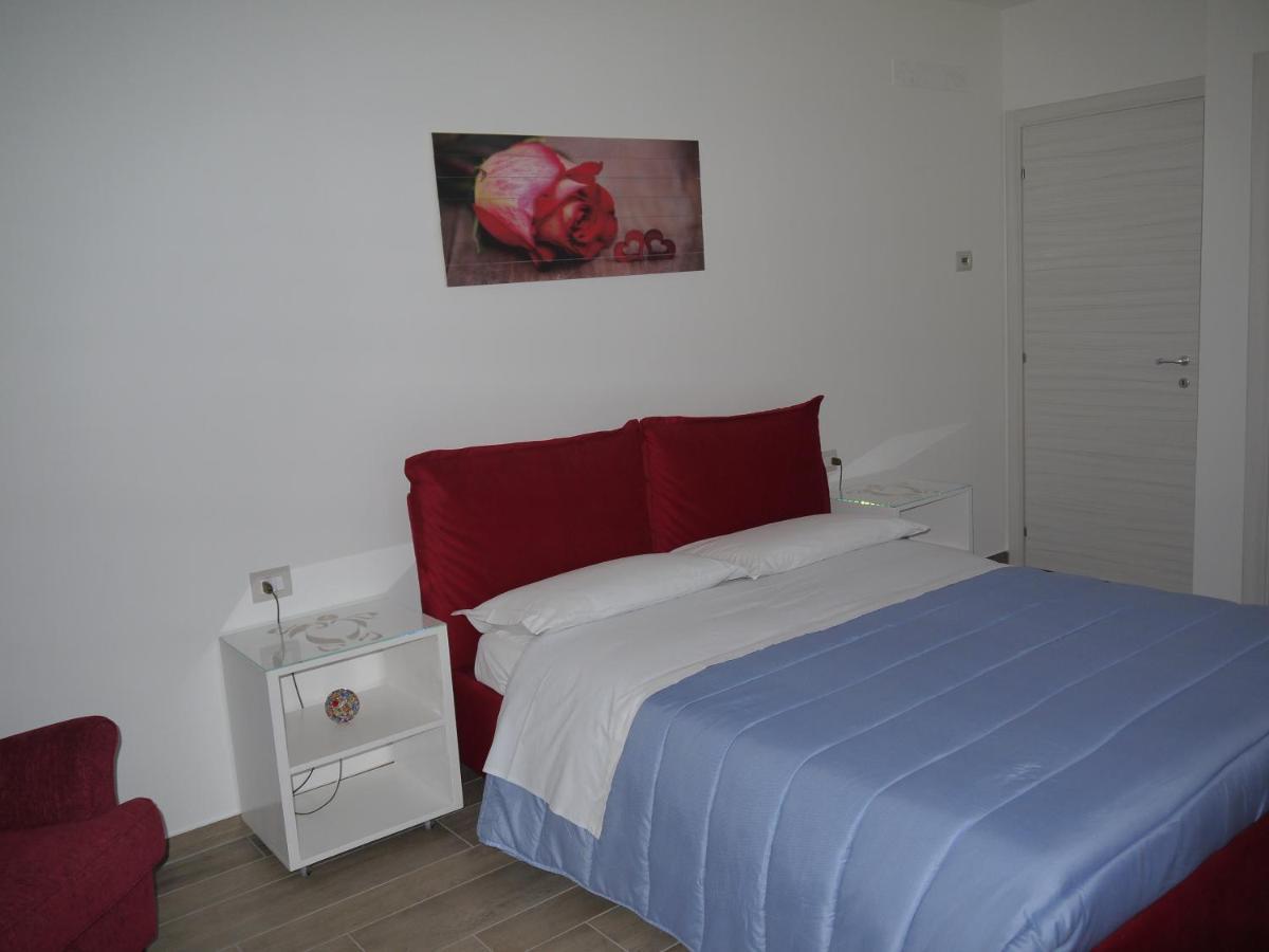 Bed and Breakfast "Cara Pace" In Collina Per Famiglie à Montefiore Conca Extérieur photo