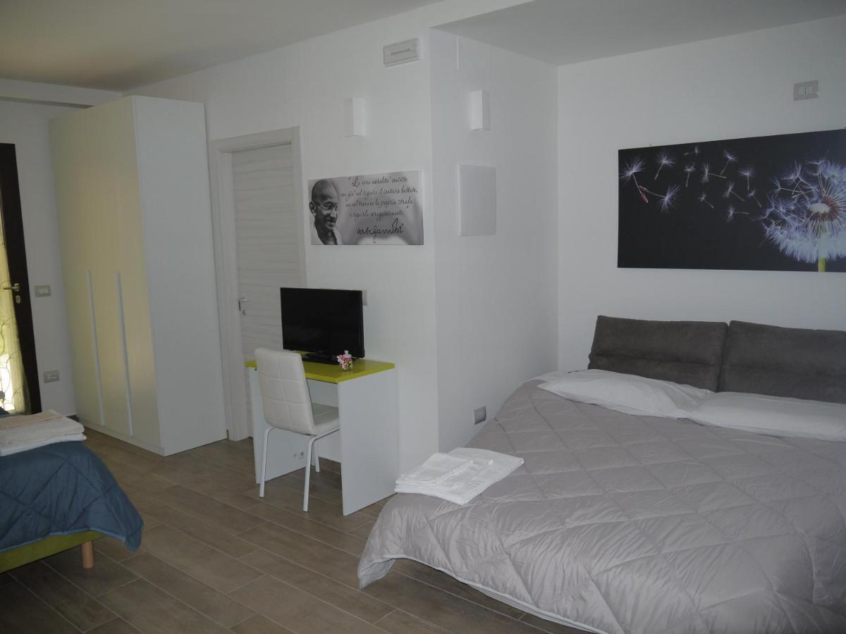 Bed and Breakfast "Cara Pace" In Collina Per Famiglie à Montefiore Conca Extérieur photo