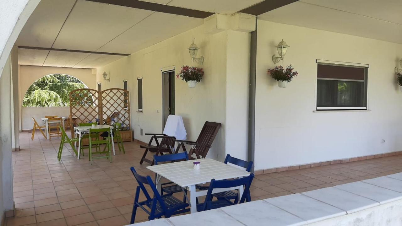 Bed and Breakfast "Cara Pace" In Collina Per Famiglie à Montefiore Conca Extérieur photo